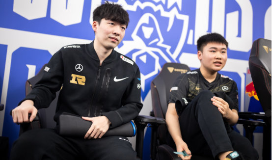 萨卡无疑是 萨卡无疑是