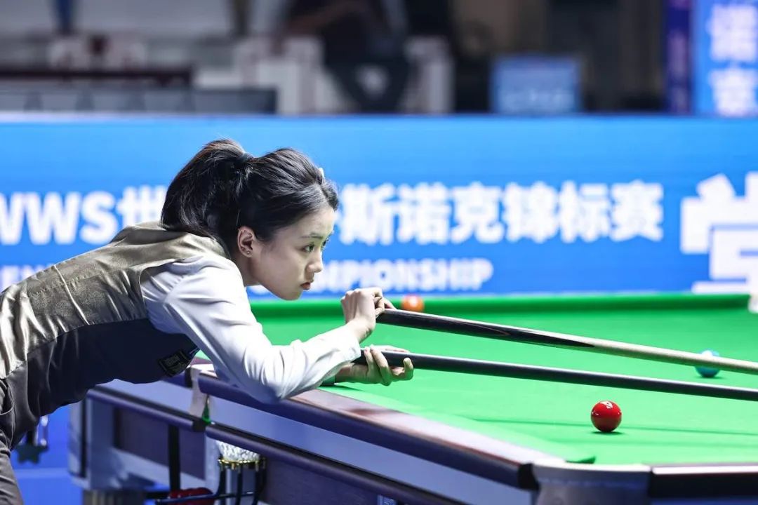 里最醒目的 里最醒目的